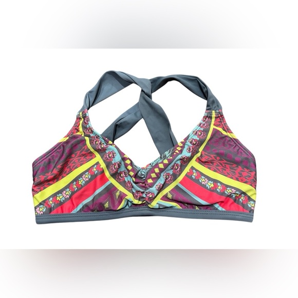 Title Nine Gray Pink Floral Geometric Bikini Top Twist Racerback Size Small - Picture 1 of 8